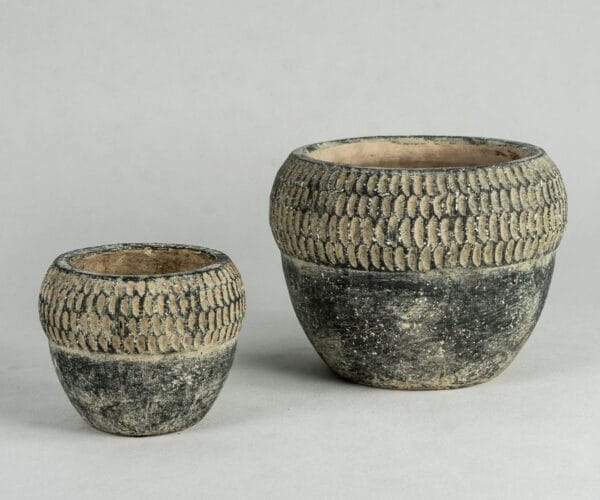 Wholesale Outdoor Plant Pots (2)