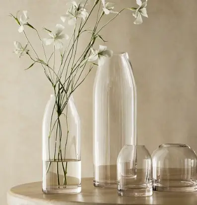 Use scenarios of glass vases