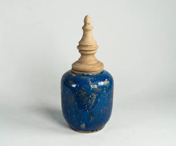 ceramic pagoda shape vase with lid (4)