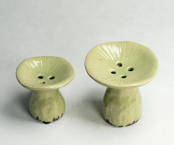 Wholesale Lotus Leaf Shaped ceramic vase details (3)