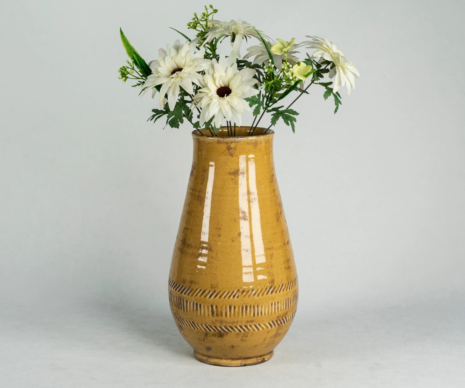 Wholesale Yellow Glazed Bottle Shaped Ceramic Vases