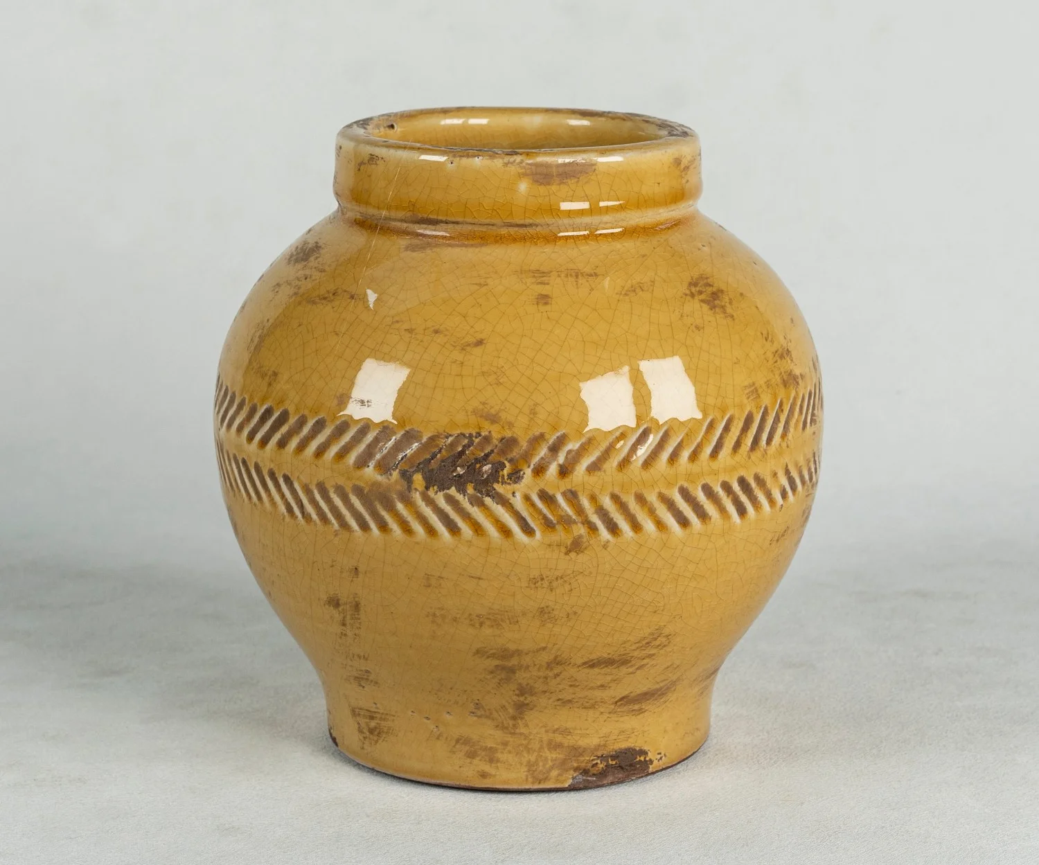 Wholesale Yellow Glazed Cute Ceramic Dwarf Vase