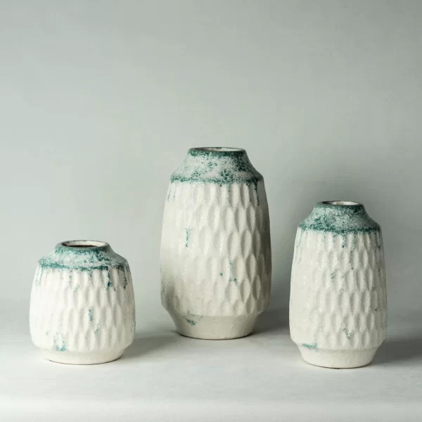 Wholesale modern decorative textured vases (2)