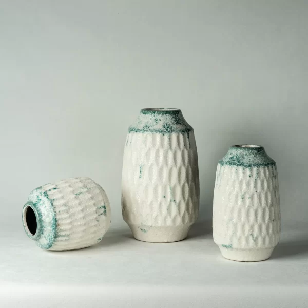 Wholesale modern decorative textured vases (3)