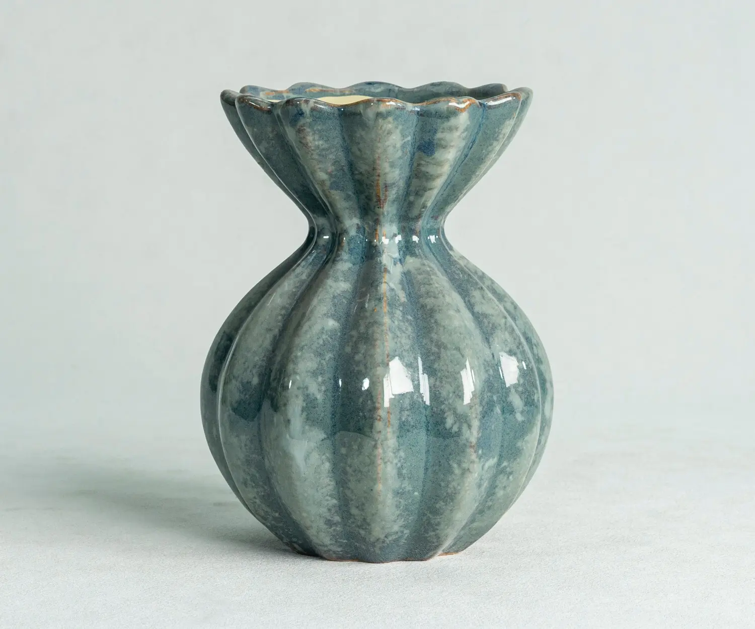 unique shaped vase display (2)