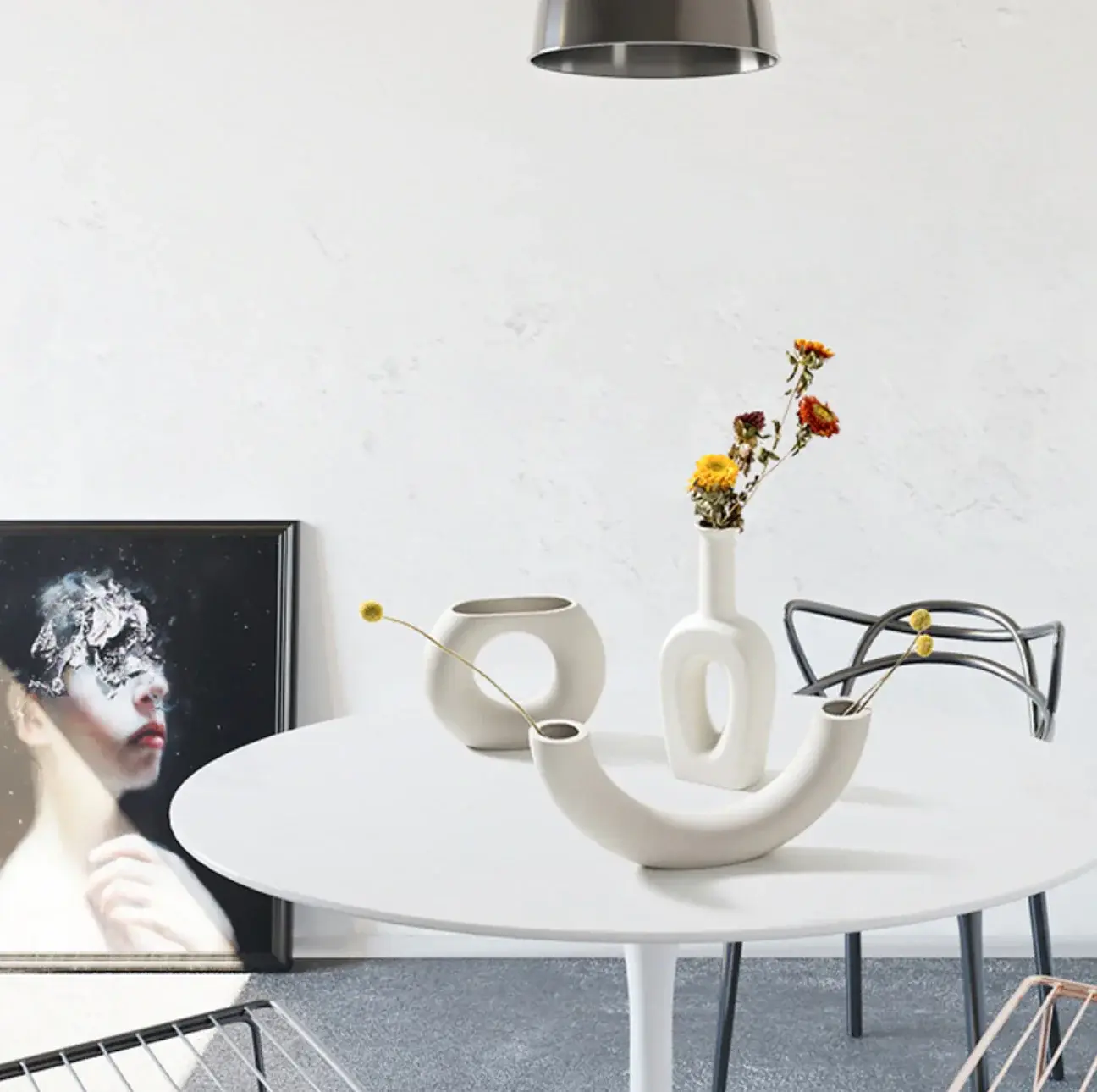 Modern minimalist vases and decorations