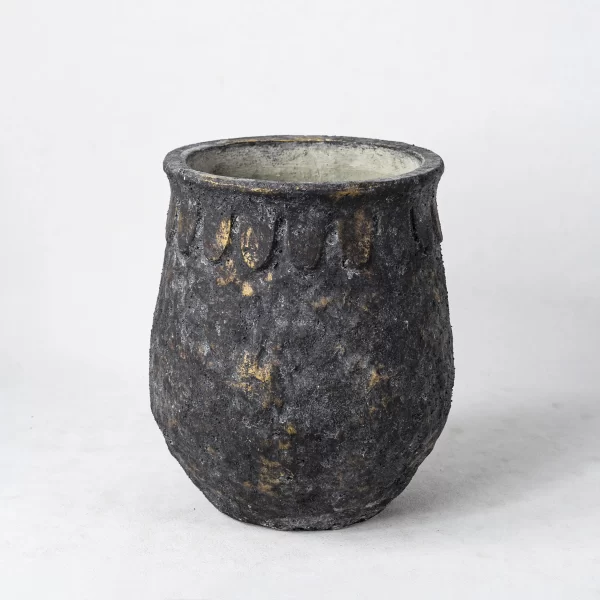 Wholesale Flower Pots and Planters - Textured Surface & Distressed Detailing - Image 3