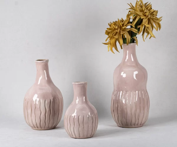 bulk vases with dual texture design (1)