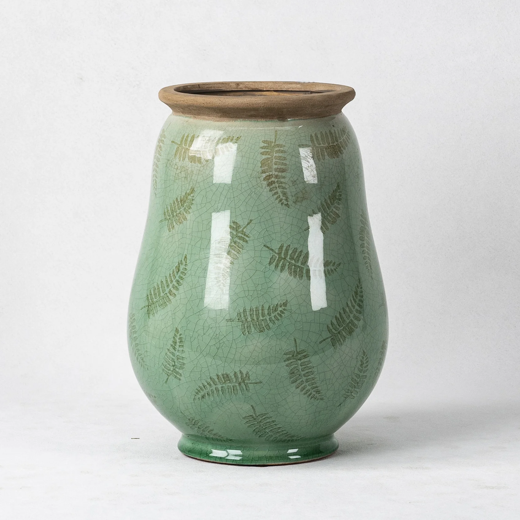 supplying vases worldwide (3)