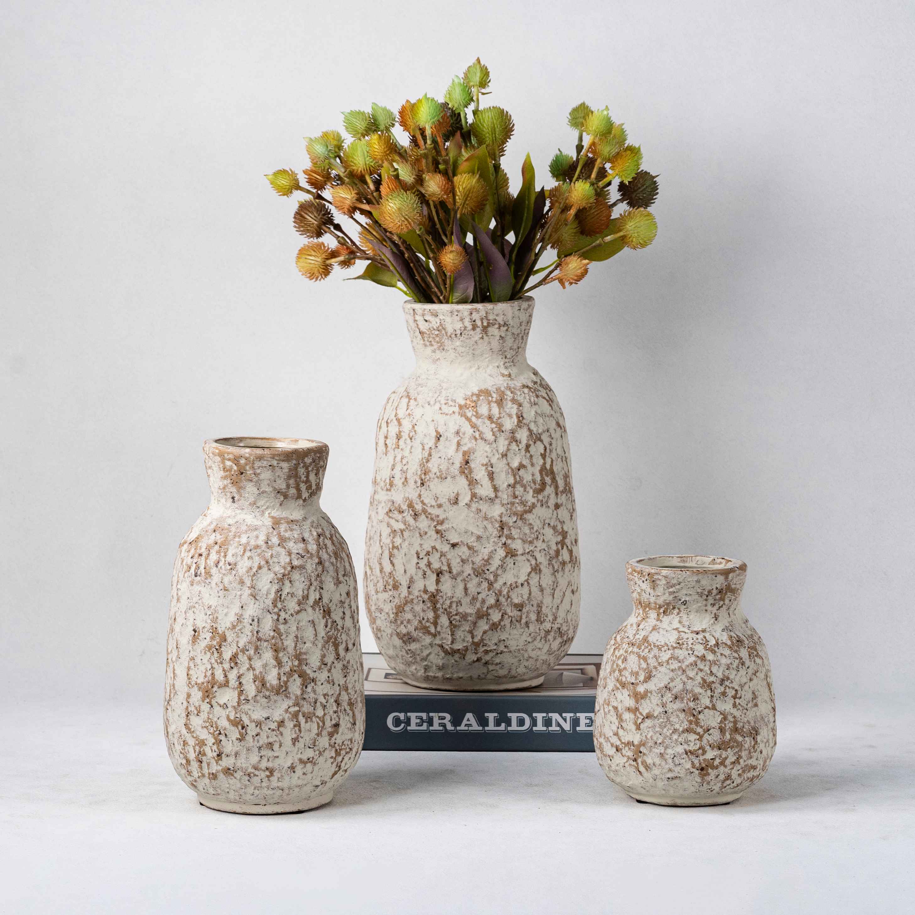 Wholesale Ceramic Plant Vases - Vertical Textures & Natural Patina - الصورة 4
